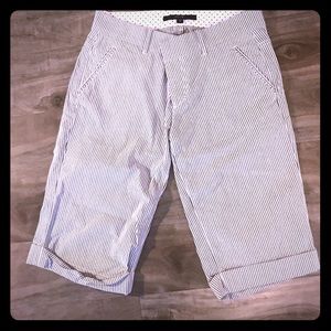 Joe’s Jeans crops sz 30